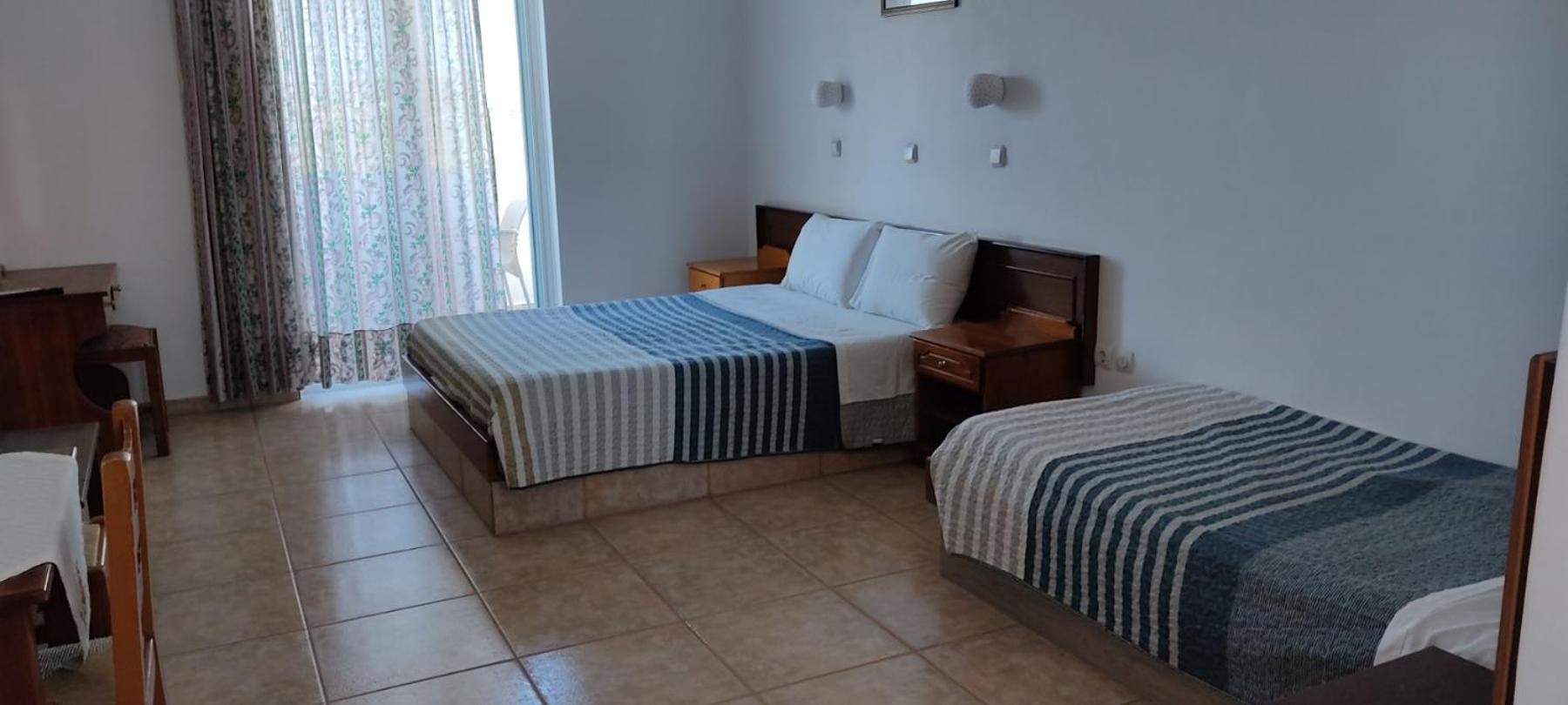 Venos Apartments Marmari  Ruang foto